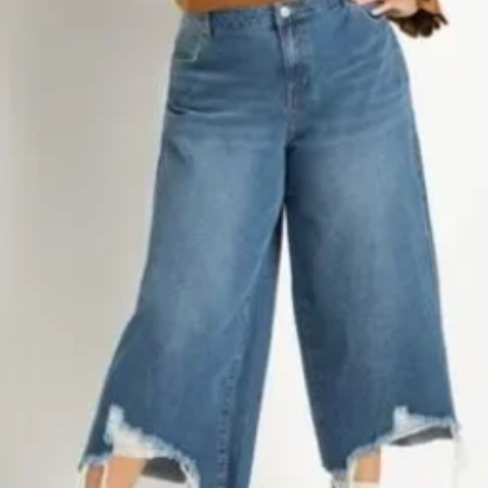 Eloquii super wide leg crop distressed frayed hem jeans sz28